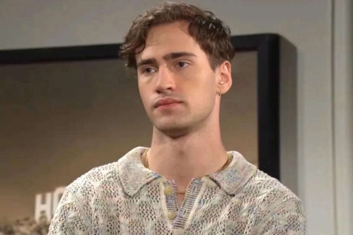 Deke Sharpe in Beautiful